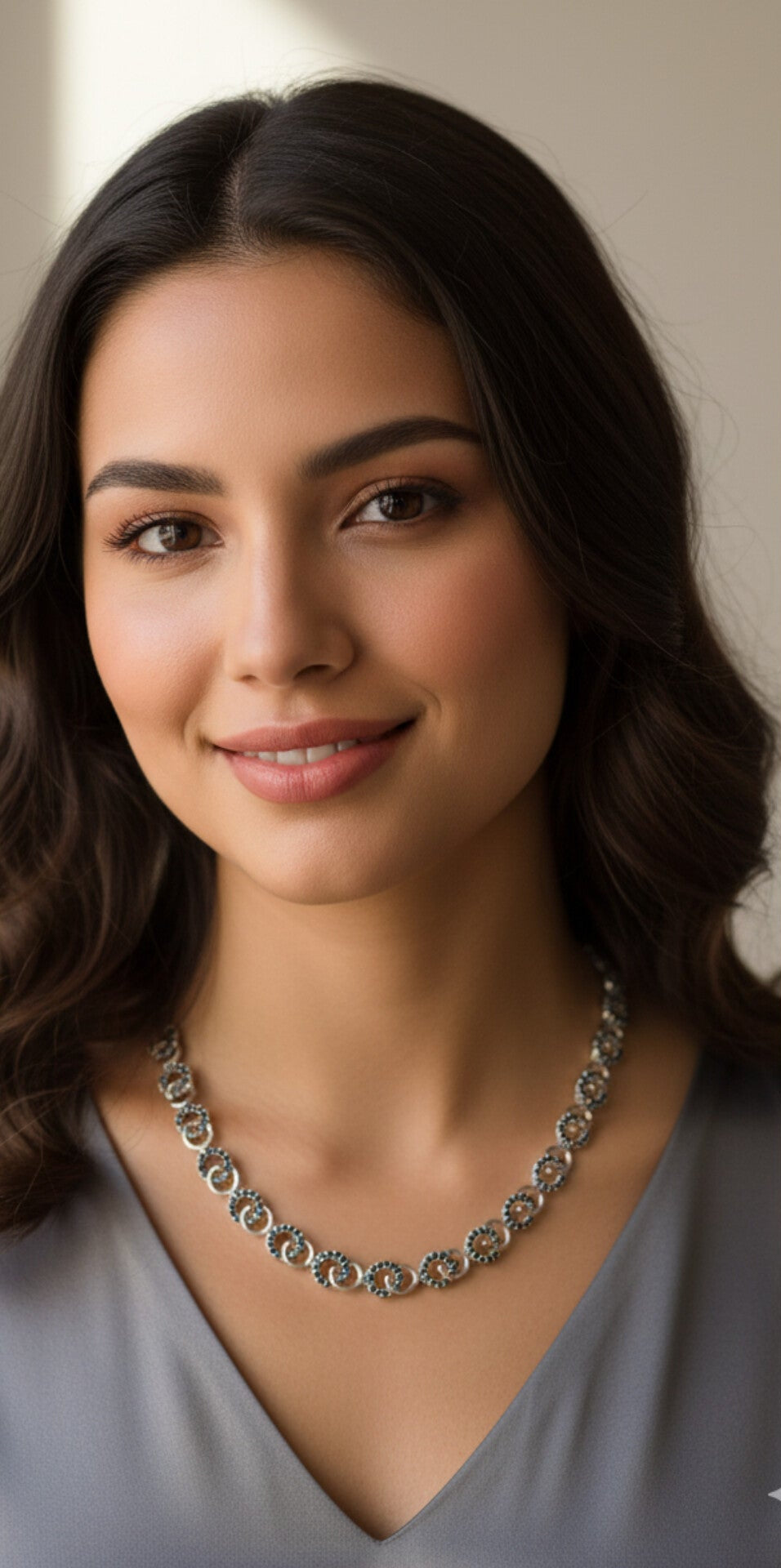Black stones Silver Plated Western Shimmering Necklace